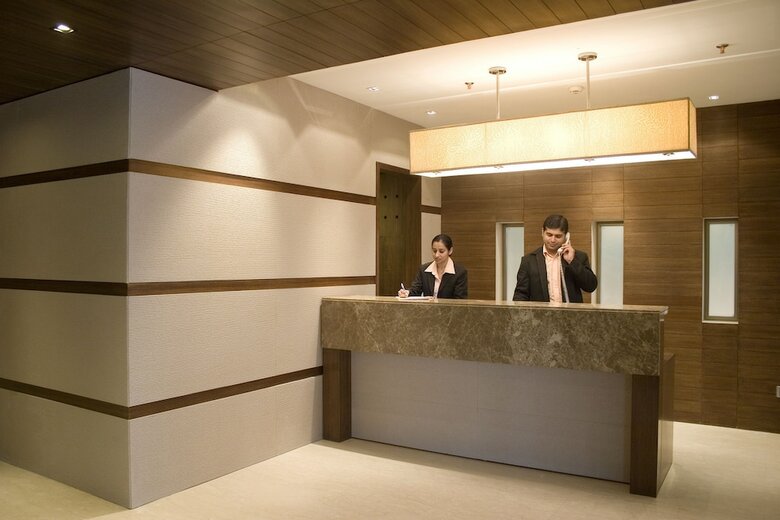 Shervani Nehru Palace Hotel