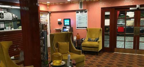 Crown Airport Hotel