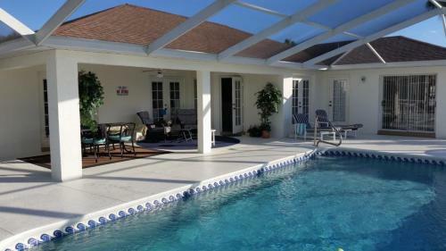 Villa Anita - Executive 2 Bedroom