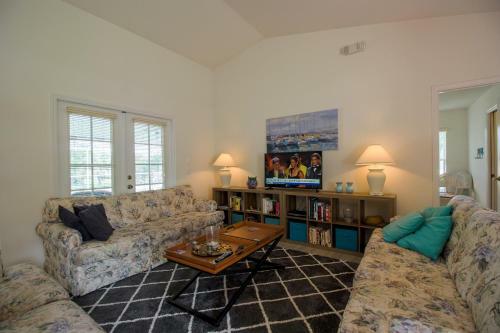 North Foxrun Terrace Villa 1512