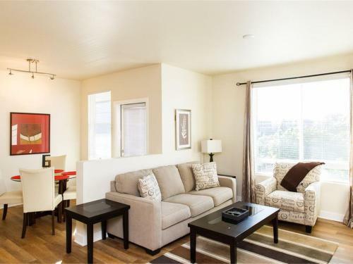 Jamboree Apartment #873905 Condo