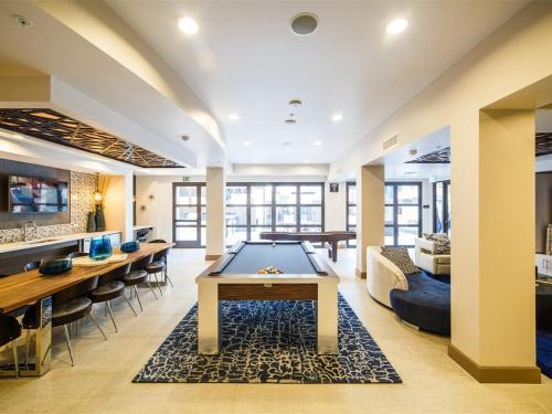 Jamboree Apartment #873905 Condo
