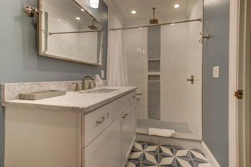 3602 Palm Boulevard Home