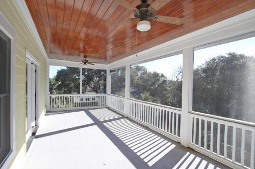 2602 Hartnett Boulevard Home