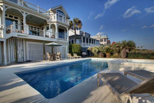 400 Ocean Boulevard
