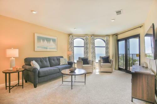 Seascape 418 Home