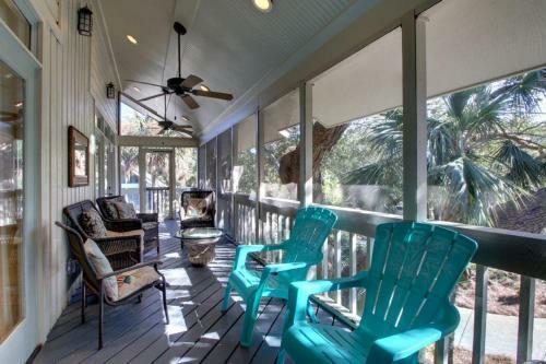31 Beachwood West