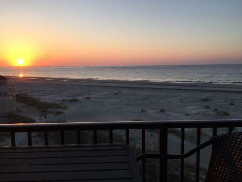 402 Summer House
