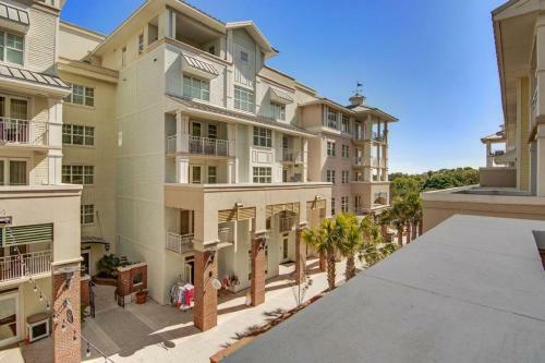 306 B The Village