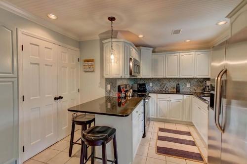 29 Twin Oaks Cottage