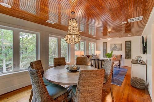 29 Twin Oaks Cottage