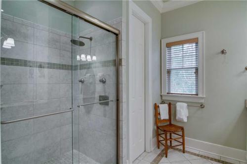 57th Avenue 5