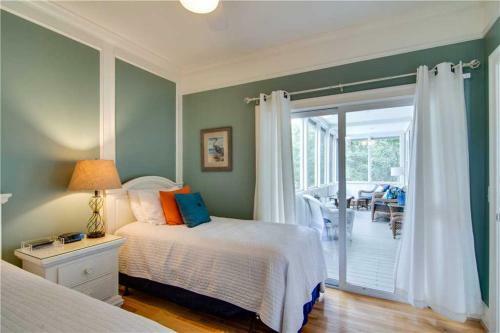 Cameron Boulevard 3901