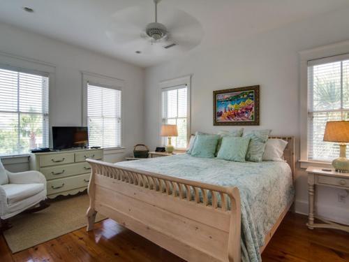 Charleston Boulevard 118