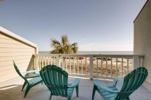 32 Beach Club Villa