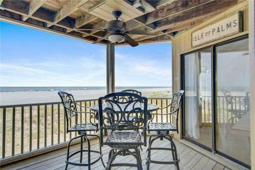 Apartamento 202b Port O'call Condo