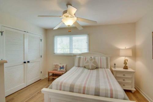 48 Beach Club Villa