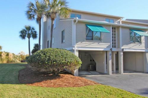 65 Beach Club Villa