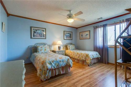 Mariner's Walk 8-e