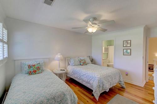 50 Fairway Dunes Home