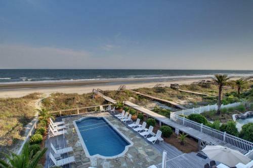 706 Ocean Boulevard