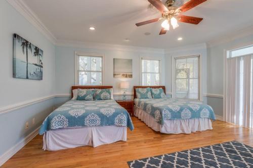 54th Ave 14 - Sandy Shanty Home