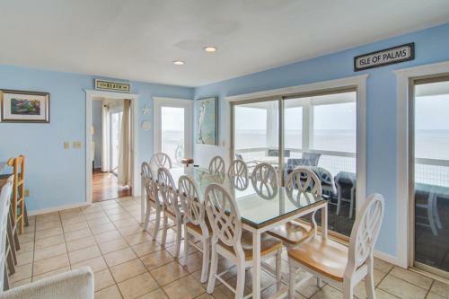 14 Beachwood East
