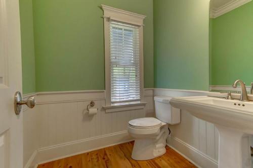 9 29th Avenue Home