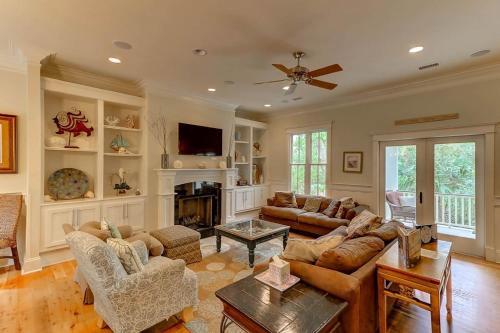 9 29th Avenue Home