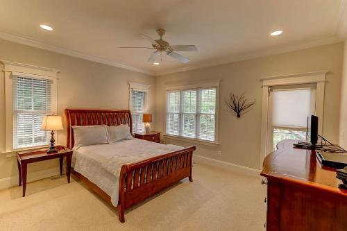 9 29th Avenue Home