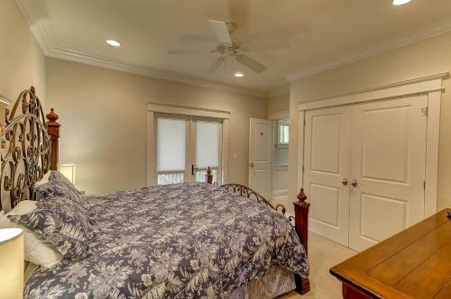 9 29th Avenue Home