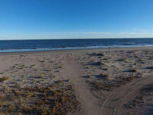 11a Mariners Walk