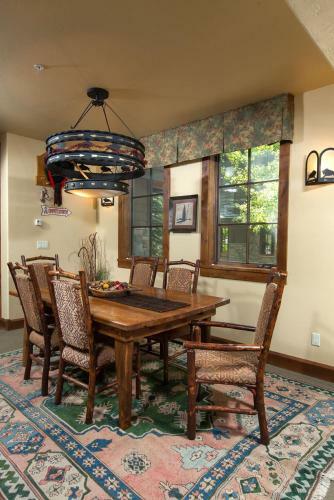 Apartamento 535 Snow King Loop - Three Bedroom Condominium