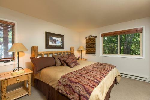 Apartamento 2502 Pitchfork - Four Bedroom Condominium