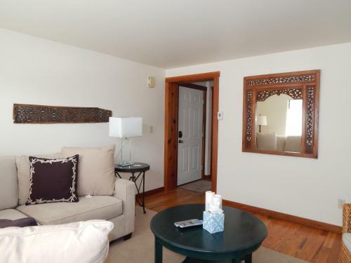 Apartamento Brookside Condo - Two Bedroom Condominium