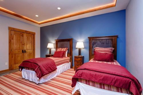 Abode At Teton Manor