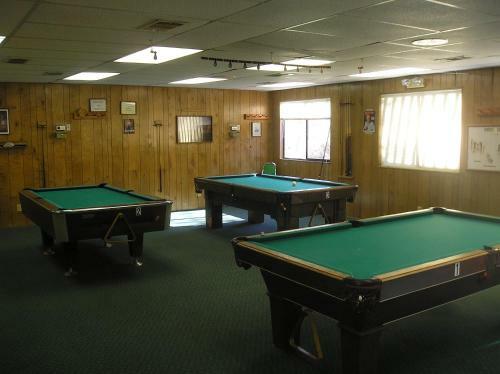 Pio Pico Camping Resort Studio Cabin 8