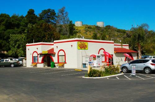 Pio Pico Camping Resort Cottage 6