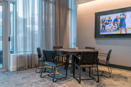 Home Away Apartments At Warren
