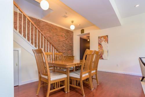 Apartamentos Deedee's Hideaway On Grove