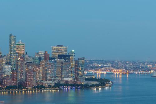 Apartamento Kensh? Homes - Jersey City Monaco II
