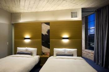 Hotel Aloft Dallas Downtown
