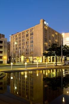 Hotel Aloft Dallas Downtown