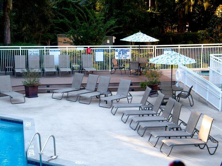 Park Lane Hotel & Suites