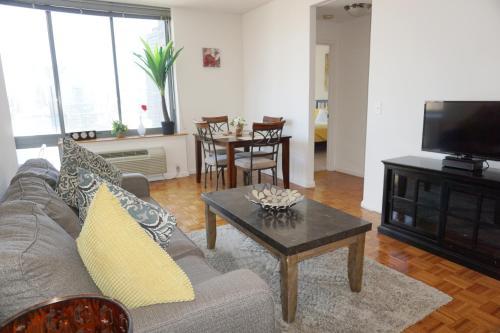 Luxury Apartment In Downtown Jersey