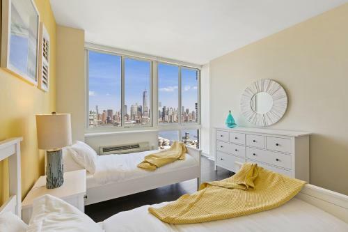 Apartamento Skyline Luxury Home Suites At Newport II