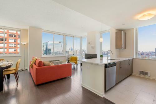 Apartamento Skyline Luxury Home Suites At Newport II