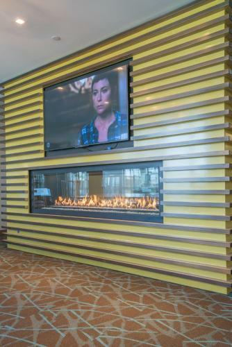 Apartamento Skyline Luxury Home Suites At Newport II