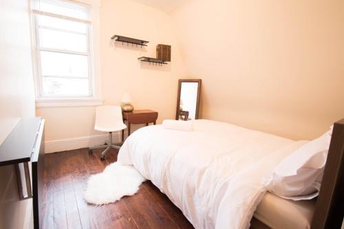 Hostal Cozy Private Bedroom, Near Nyc