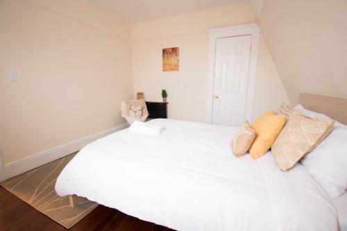 Hostal Cozy Private Bedroom, Near Nyc